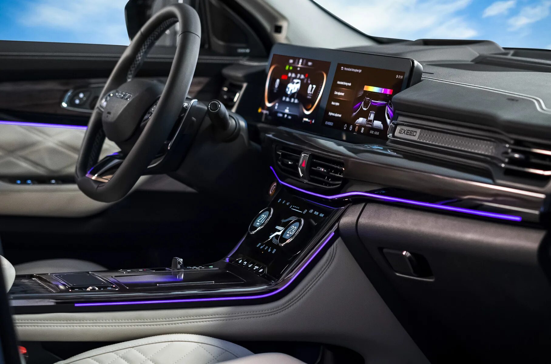 Exceed vx рестайлинг. Exeed vx 2025 интерьер. chery exeed vx 2025. exeed vx 2025 салон. exceed vx 2025.