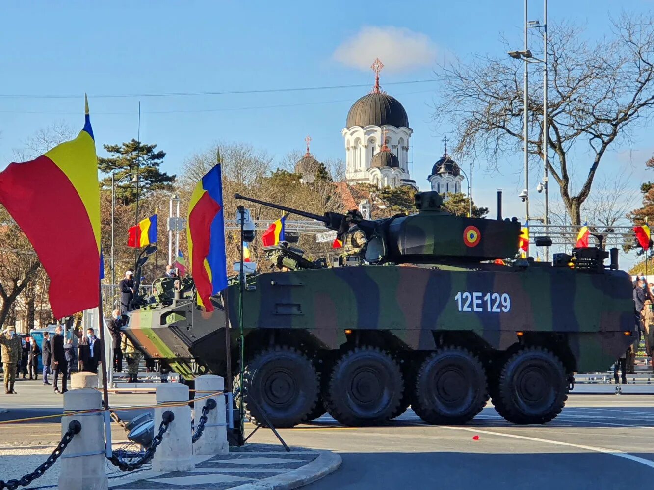 Российское оружие на украине. Вооружение Украины. Украинская Военная техника. Румынские войска на Украине. Армия Румынии 2022 техника.