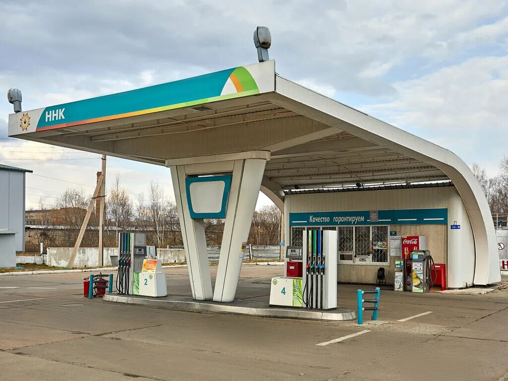 Ннк световые короба на азс. Ннк улица. Ннк заправка. Ннк благовещенск. Азс ванино.