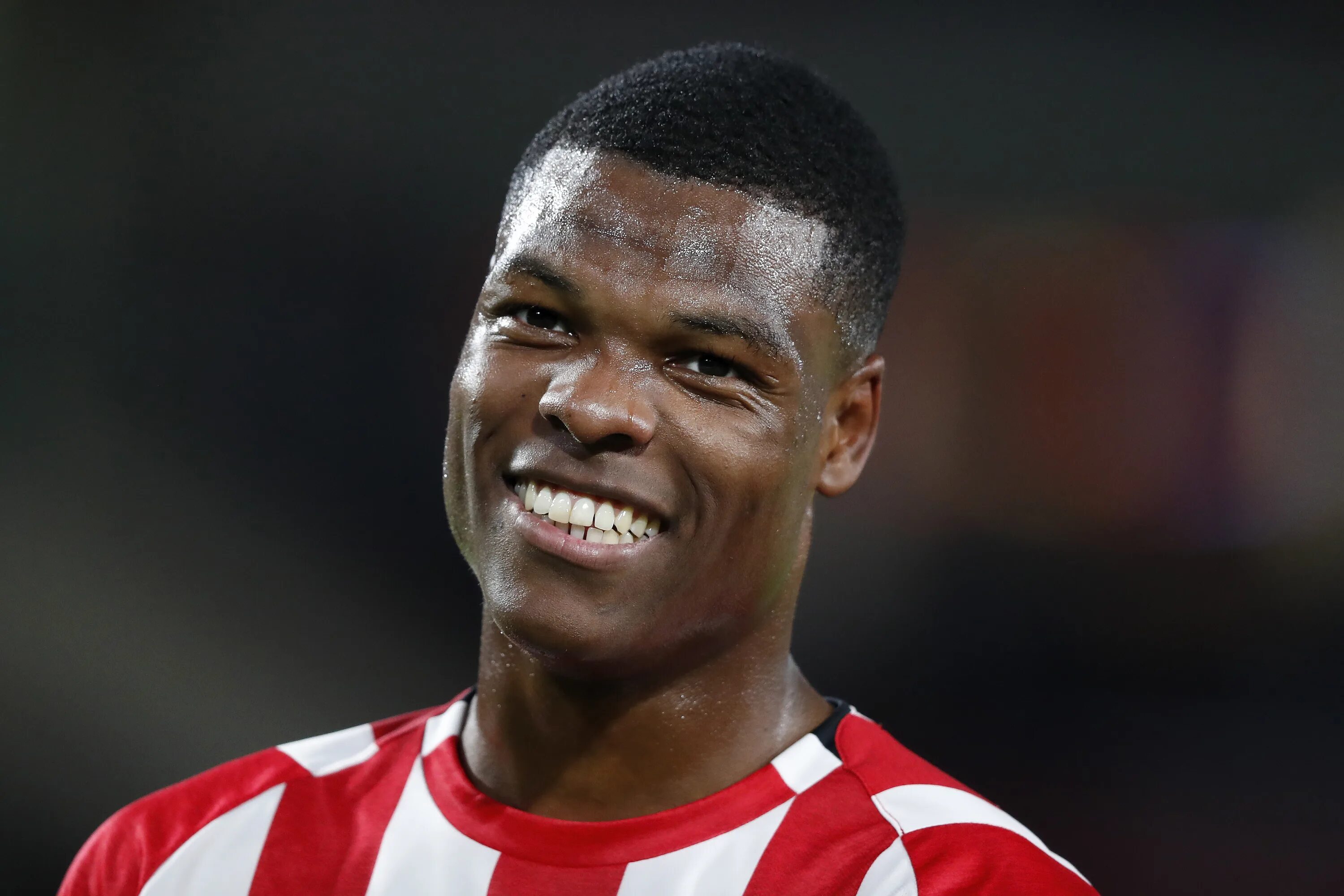 дензел дюмфрис интер. дензел думфрис. дамфрис футболист. дензел думфрис 2024 интер. думфрис интер.