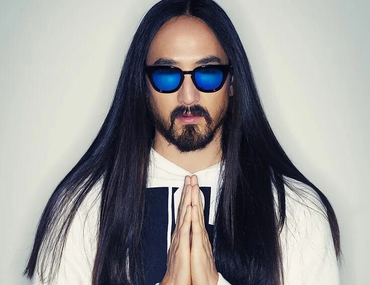 Aoki. Диджей стив аоки. Стив аоки с короткими волосами. Mambo стив аоки. Steve aoki i m going out.
