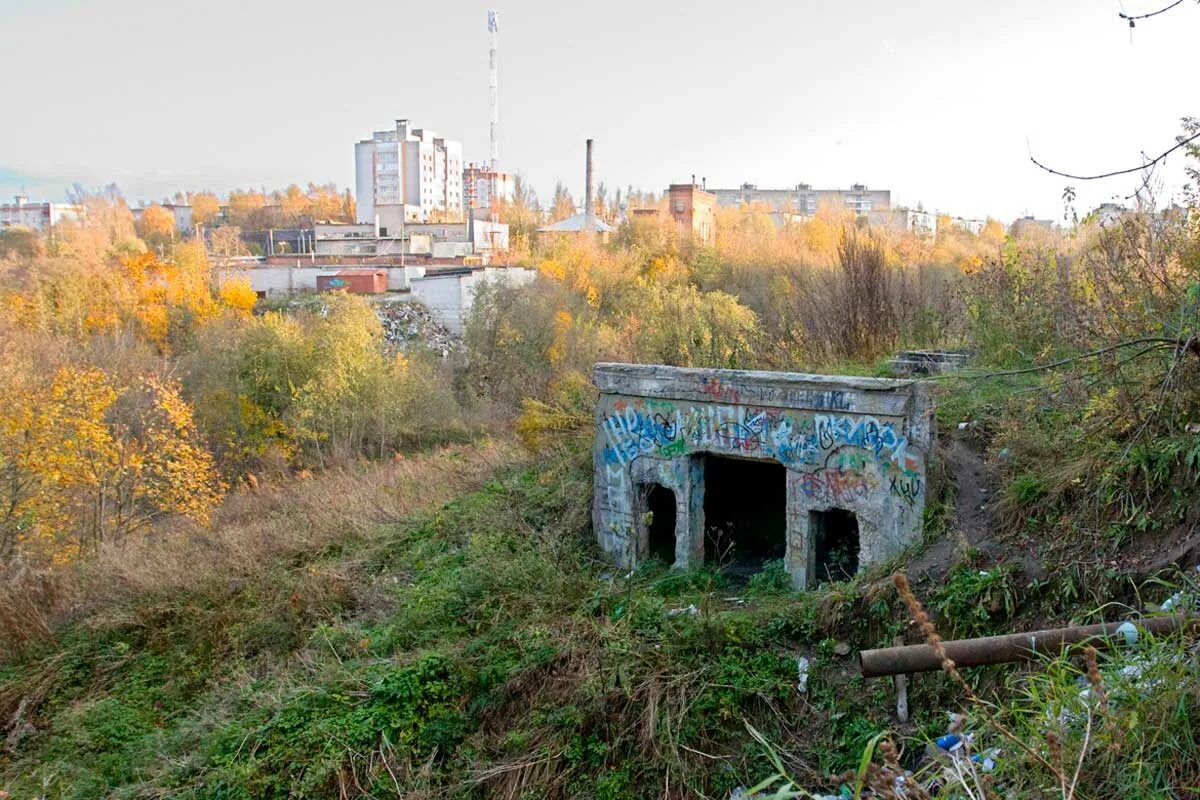 Бетонного смоленск. Смоленск 80-х. Чуриловский овраг Смоленск. Смоленск фото 2006 год. Родники Коминтерна.