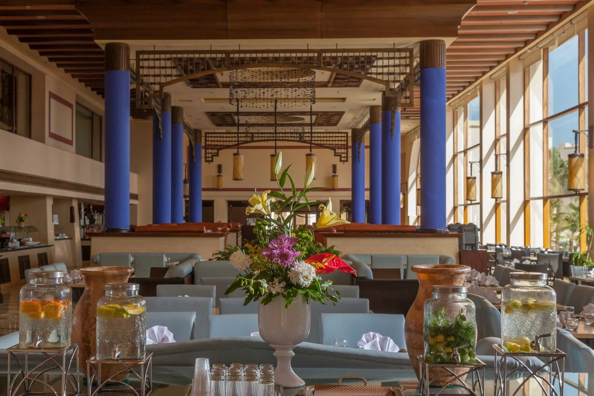 Grand rotana 5 египет шарм эль шейх. Grand rotana resort spa 5. гранд ротана ресорт спа египет. египет отель гранд ротана шарм-эль-шейх. grand rotana resort spa sharm el sheikh 5.