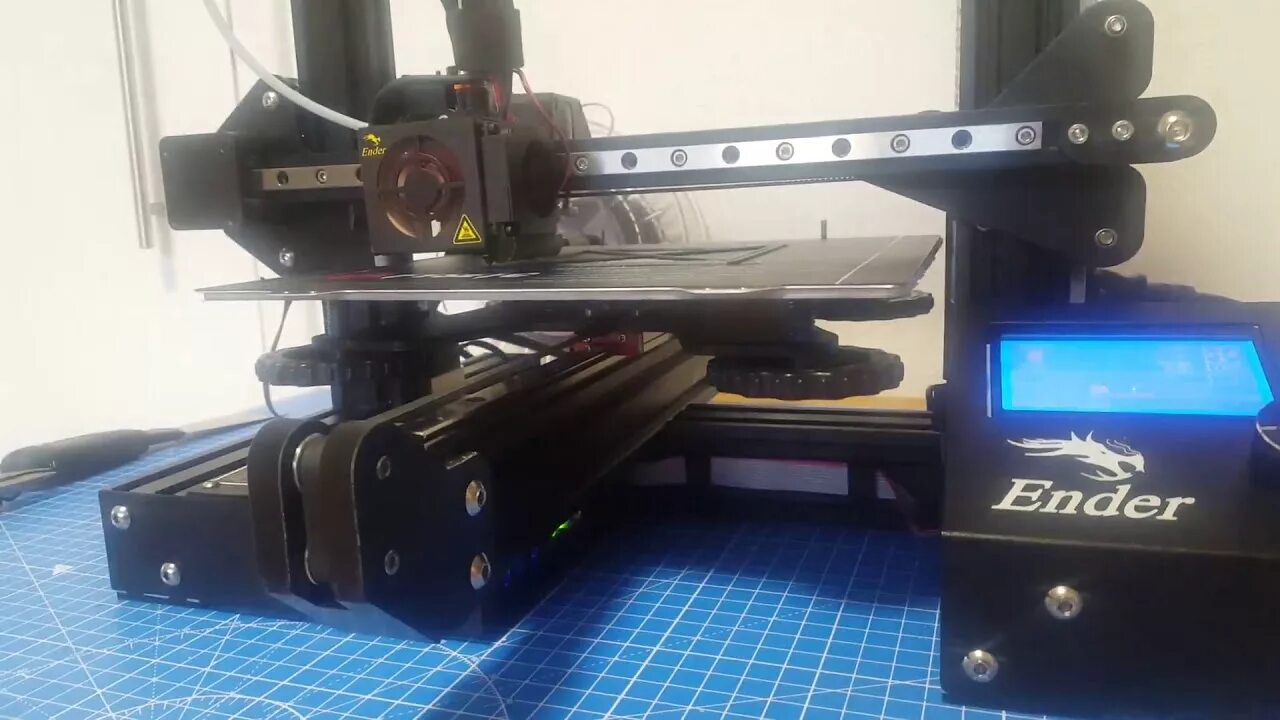 Ender 3 Pro каретка x. Принтер Ender 3 s1. Ender 3 s1 термостол. Каретка оси x Ender 3.