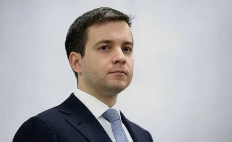 Дата рождения министров связи