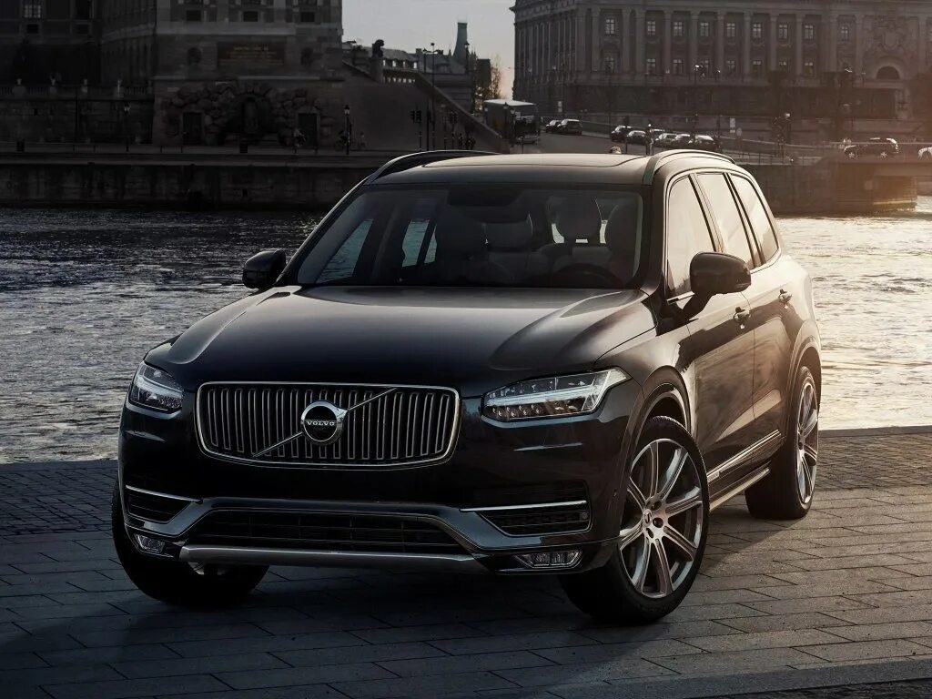 Volvo xc90 2022. Вольво с 90 2015. Новая вольво хс 90. Volvo xc90. Новая вольво хс 90.