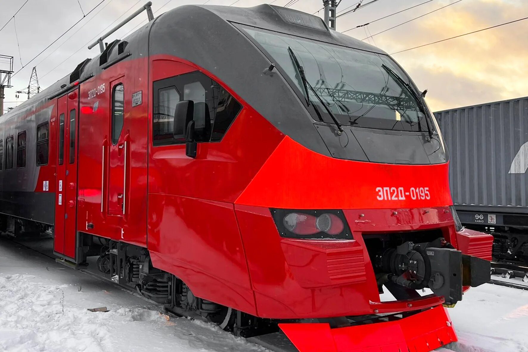 Поезда татарск сегодня. Эп2д электропоезд. Электропоезд Новосибирск Татарск. Новая электричка Татарск Новосибирск. Современные электропоезда.