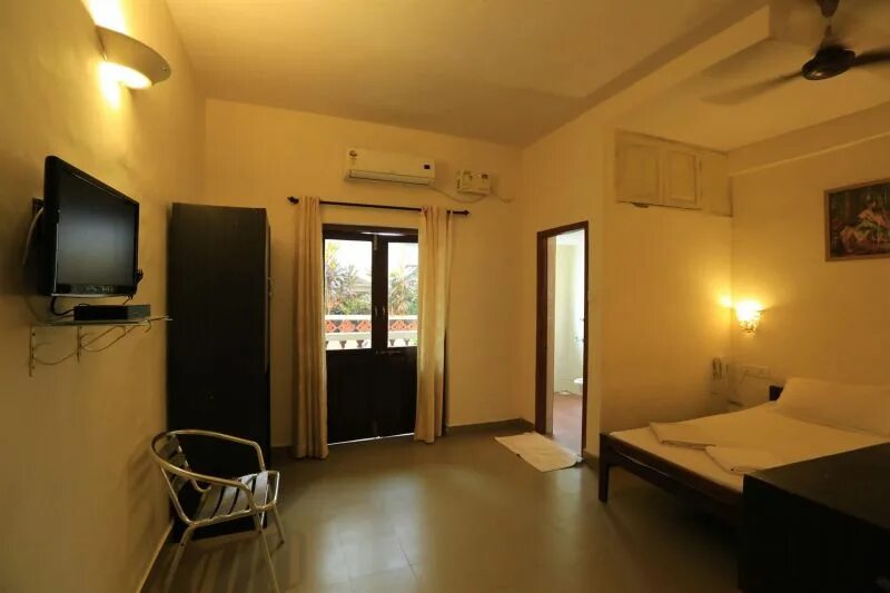 Royal neptunian beach cottages 3