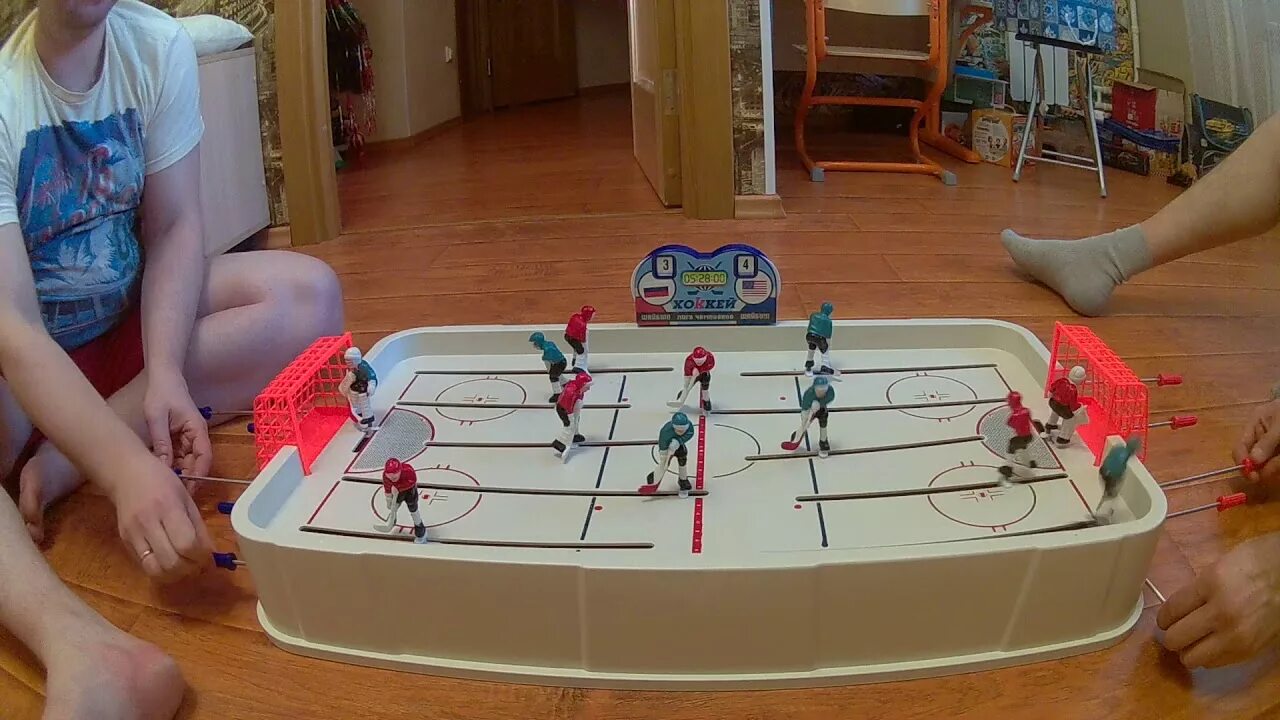 Хоккейную игру видео