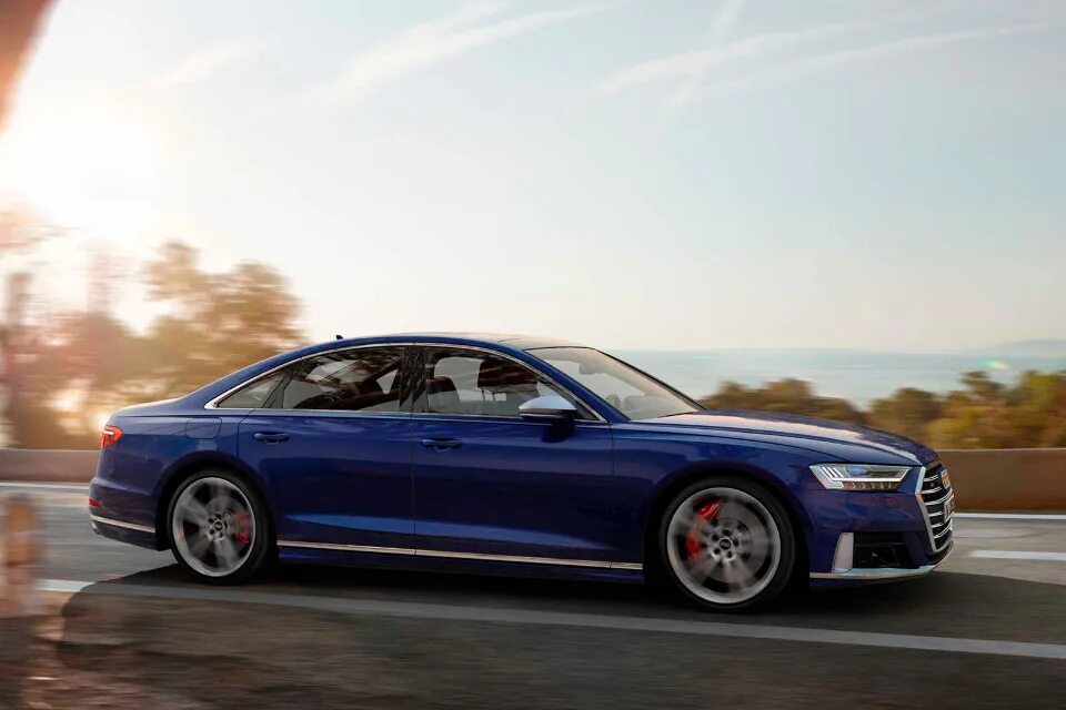 Audi s8 2019. Audi s8 2020. Audi s8 2020. Ауди седан s8. Audi s8 2020.