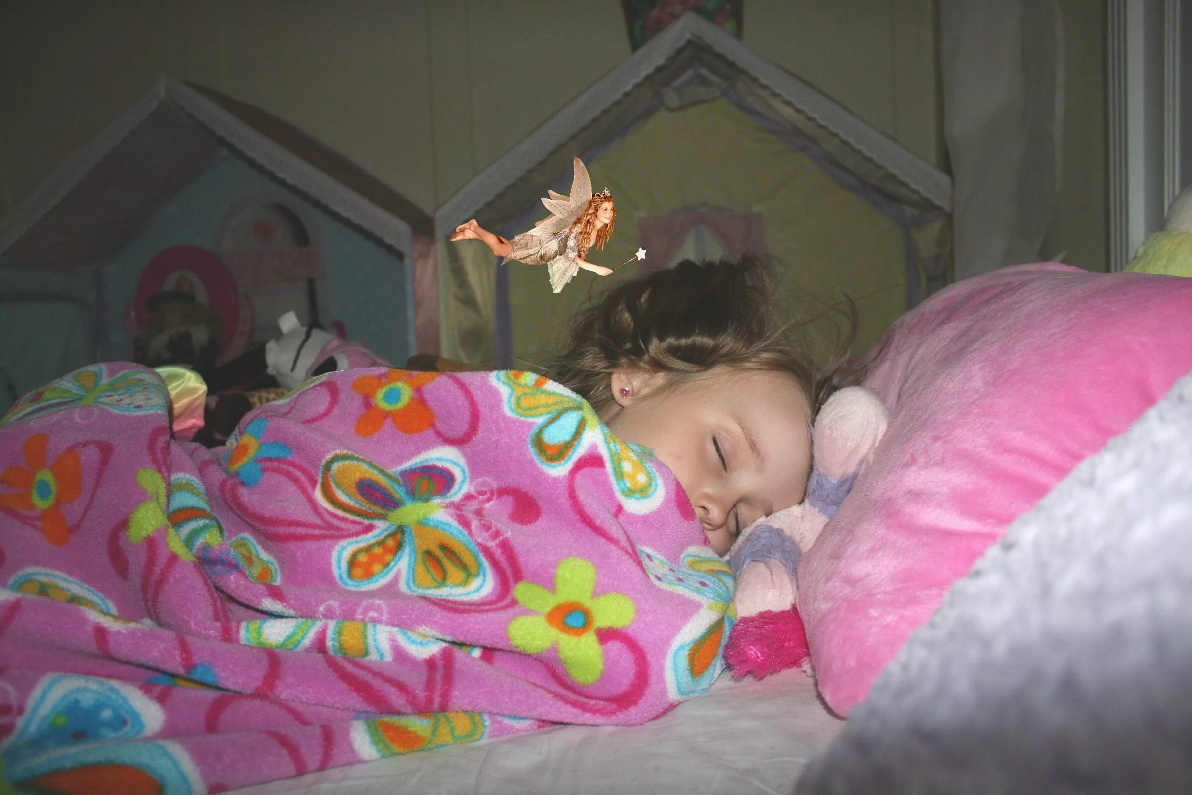 Покажи настоящую зубную фею. Настоящие зубные феи. Как выглядит зубная фея. Покажи настоящую зубную фею. Как выглядит зубная фея.