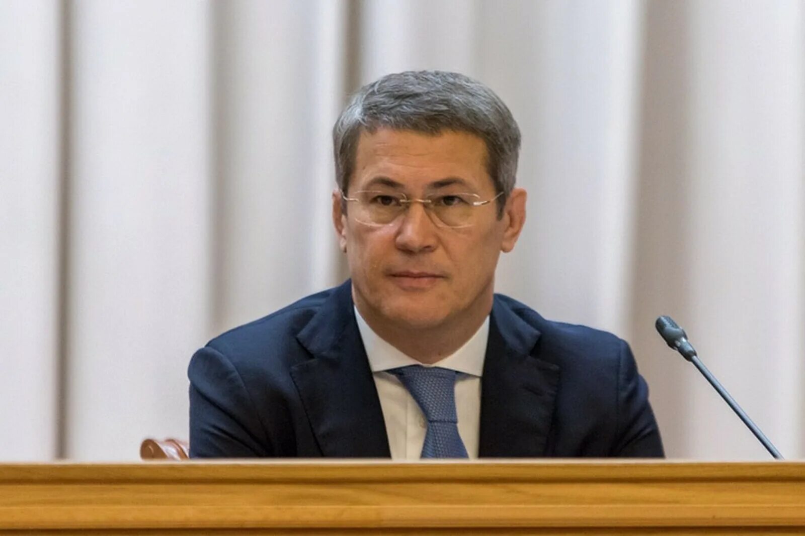 Глава р б. Радий хабиров. глава рб радий хабиров. радий хабиров башкортостан. президент башкирии хабиров радий фаритович.