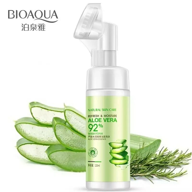 Bioaqua aloe. Пенка для умывания с щеточкой Aloe Vera 120 мл.