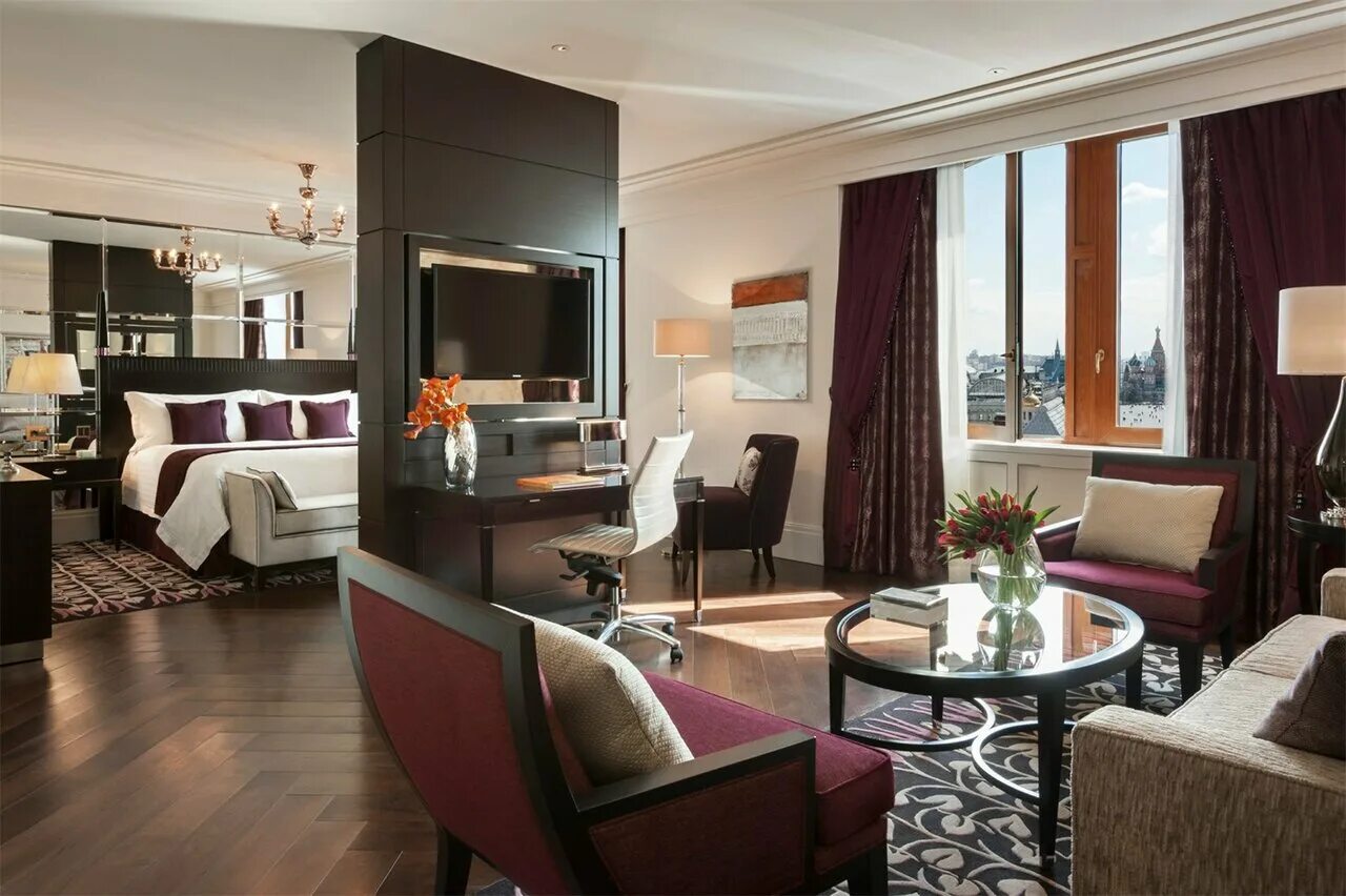 Гостиница seasons. Гостиница seasons. Four seasons hotel moscow номера. Гостиница 4 seasons москва. Гостиница seasons.