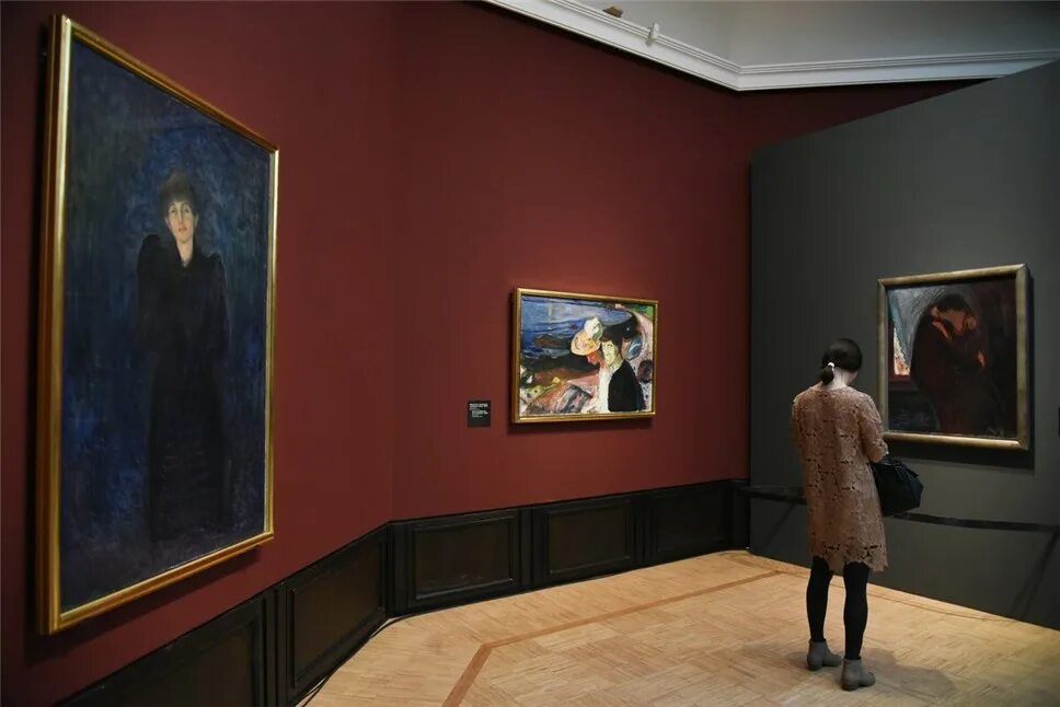 радищевский музей выставка. выставка известных художников. художник сергей шлячков. выставка известных художников. выставка известных художников.