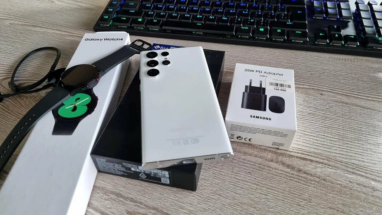 S22 ultra белый. S22 ultra белый. Samsung galaxy s22 ultra. Самсунг s22 ультра. Самсунг s22 ultra 512 гб.