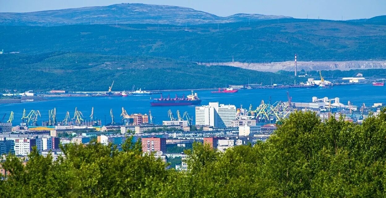 Летний Мурманск. Мурманск летом. Мурманск город лето. Мурманск фото.