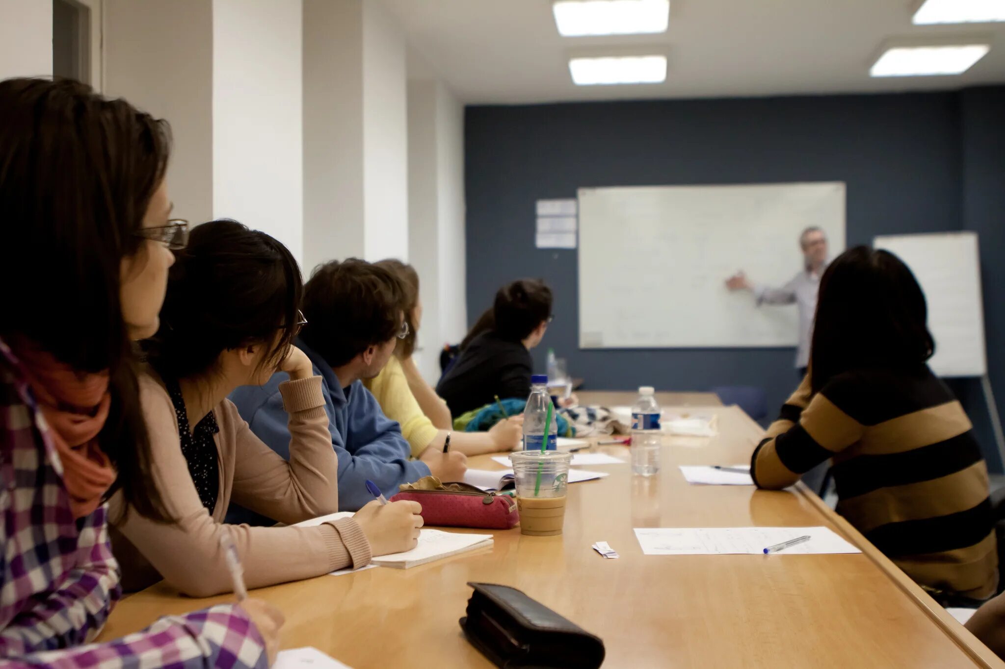 Class lang link. Тренинговый класс. европейское образование. training classroom. языковой центр.
