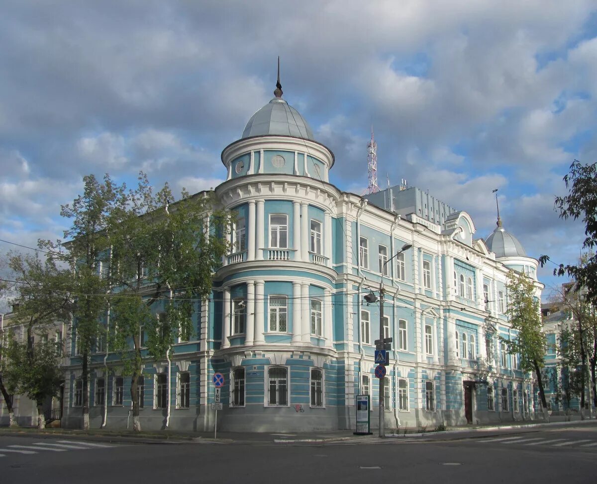 Дом смышляева пермь фасад. Дом купца смышляева пермь. Пермь, ул. Дом грибушина пермь архитектор. Памятники архитектуры в перми в перми.