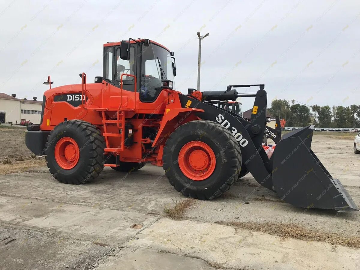 Сд 300. Фронтальный погрузчик DISD sd300. Погрузчик фронтальный Doosan, DISD, sd300. Doosan DISD 300. Фронтальный погрузчик Дусан 300.