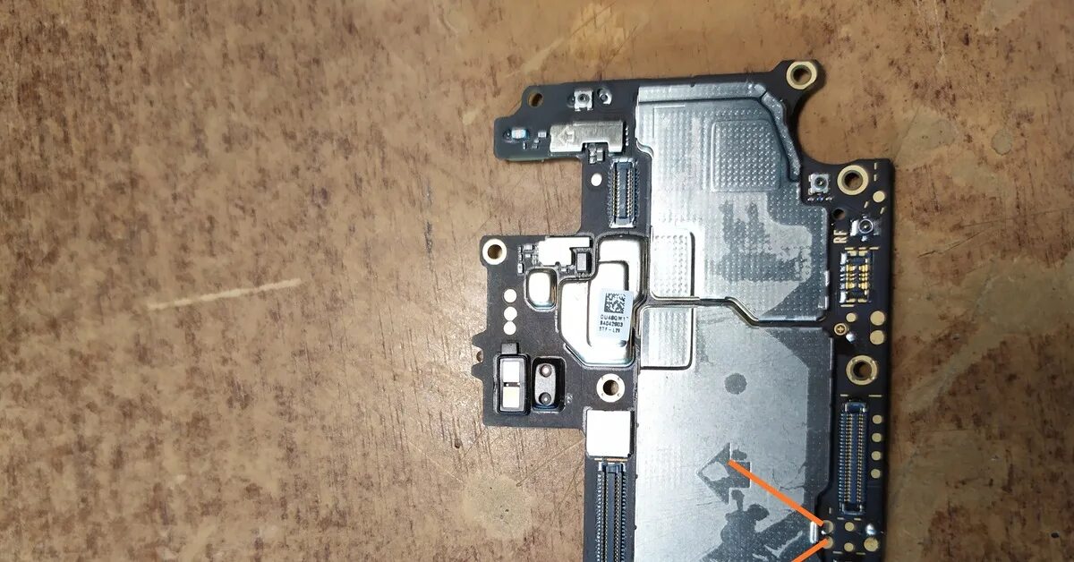 Honor 7x не заряжается. Honor 10 не заряжается. Экран включения хонор. Honor 9x lite контроллер подсветки. Не заряжается хонор.