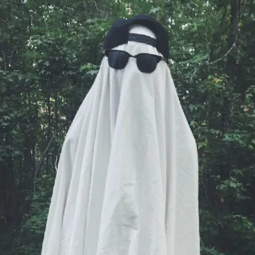 Ghosts how. Ghosts how