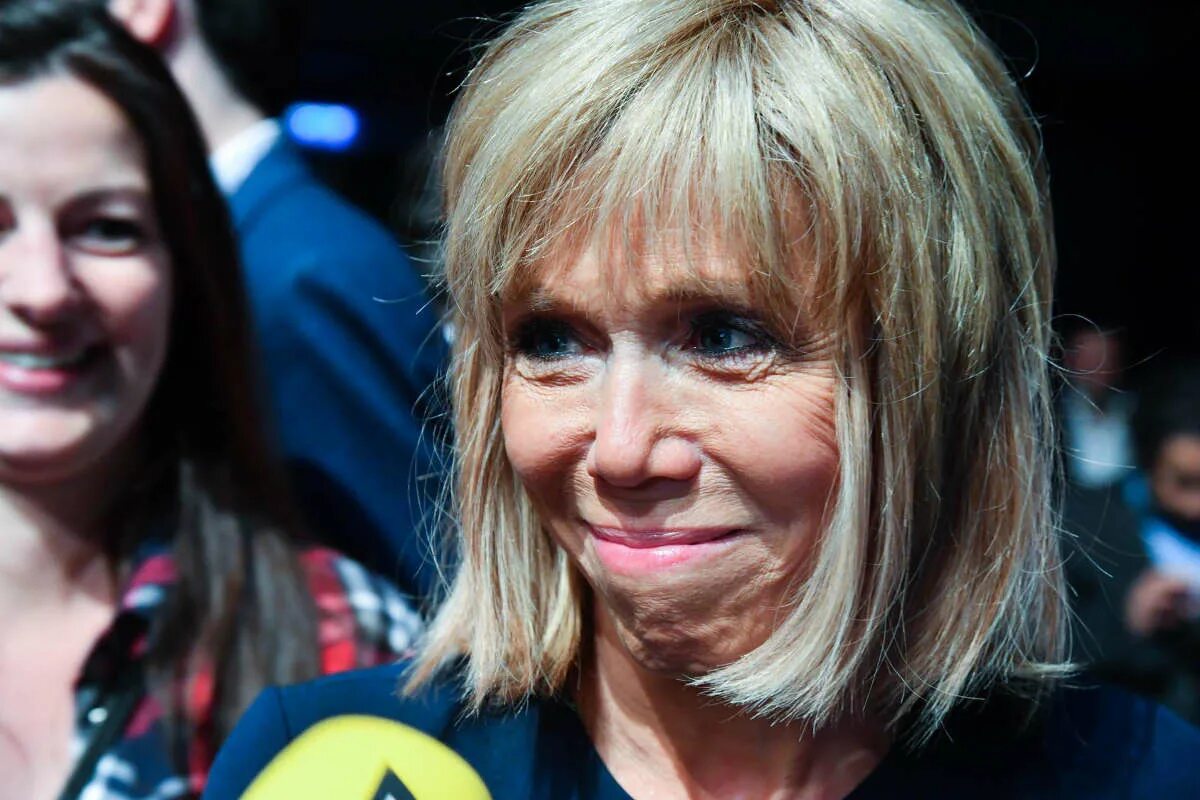 Жена макрона 2021. Сколько лет жене макрона сейчас. Сколько лет жене макрона сейчас. Сколько лет жене макрона сейчас. Сколько лет жене макрона сейчас.