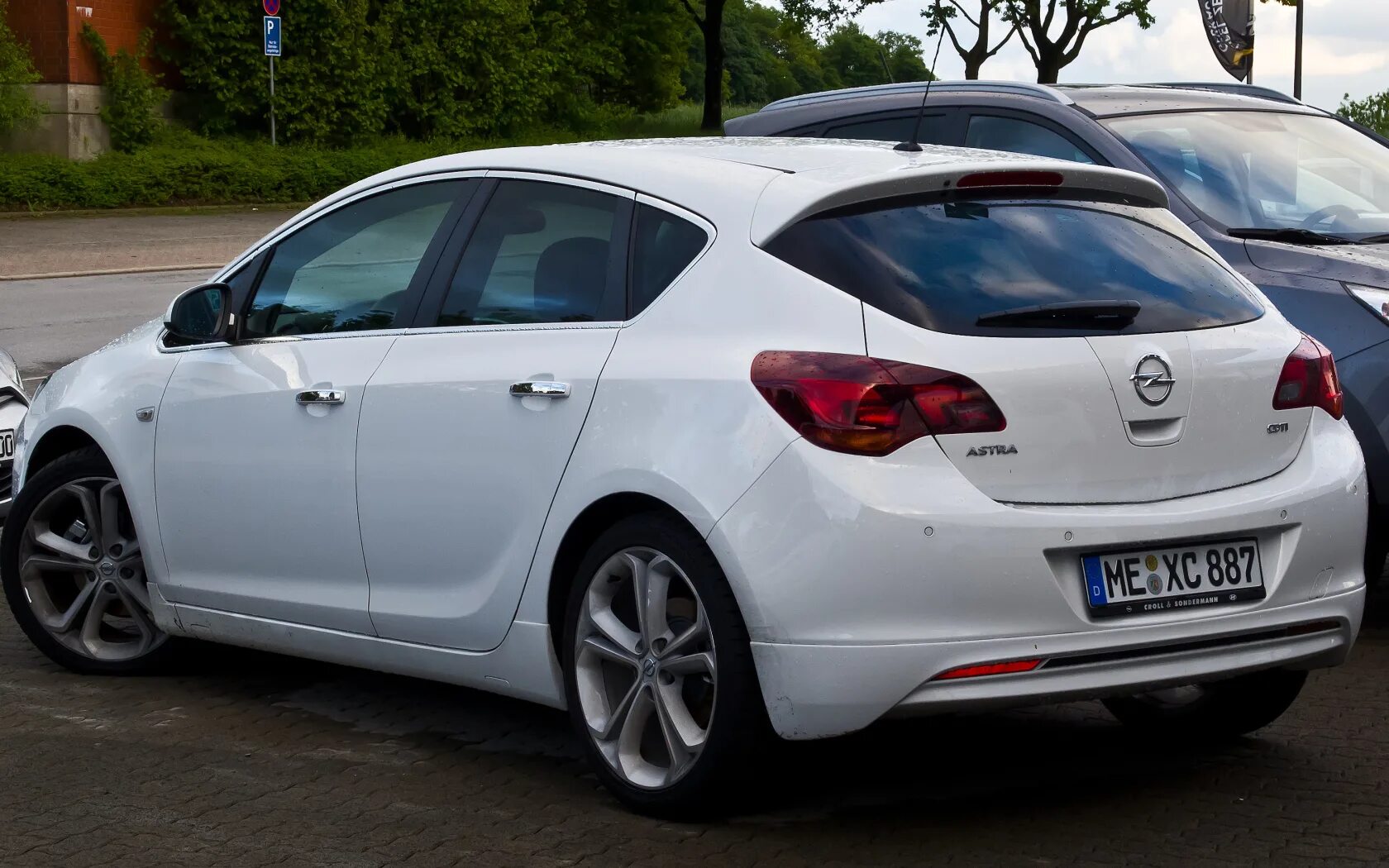 Opel astra j cdti. Opel astra j 2014. опель астра джи 2014 хэтчбек.