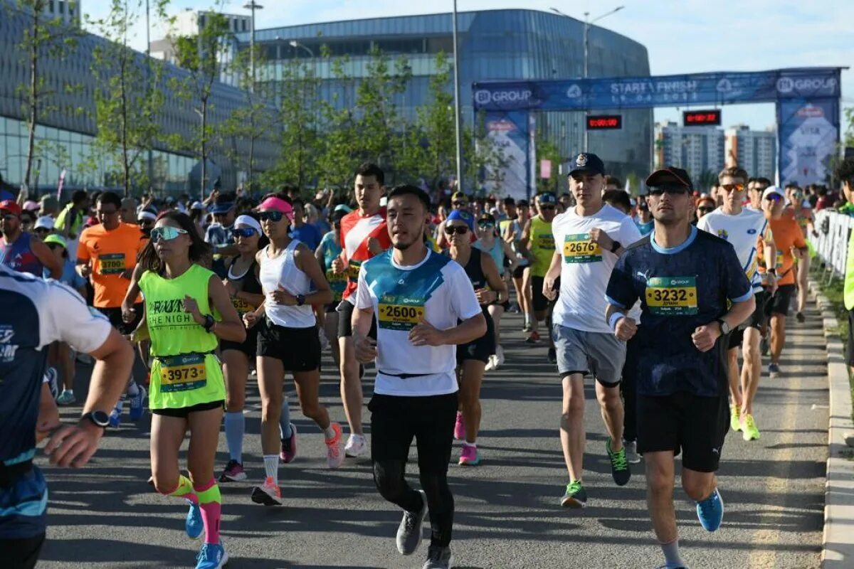 Результаты полумарафона лужники 2025. Astana half marathon. шымкент марафон 2025. samarkand marathon - 2025. astana half marathon футболка.