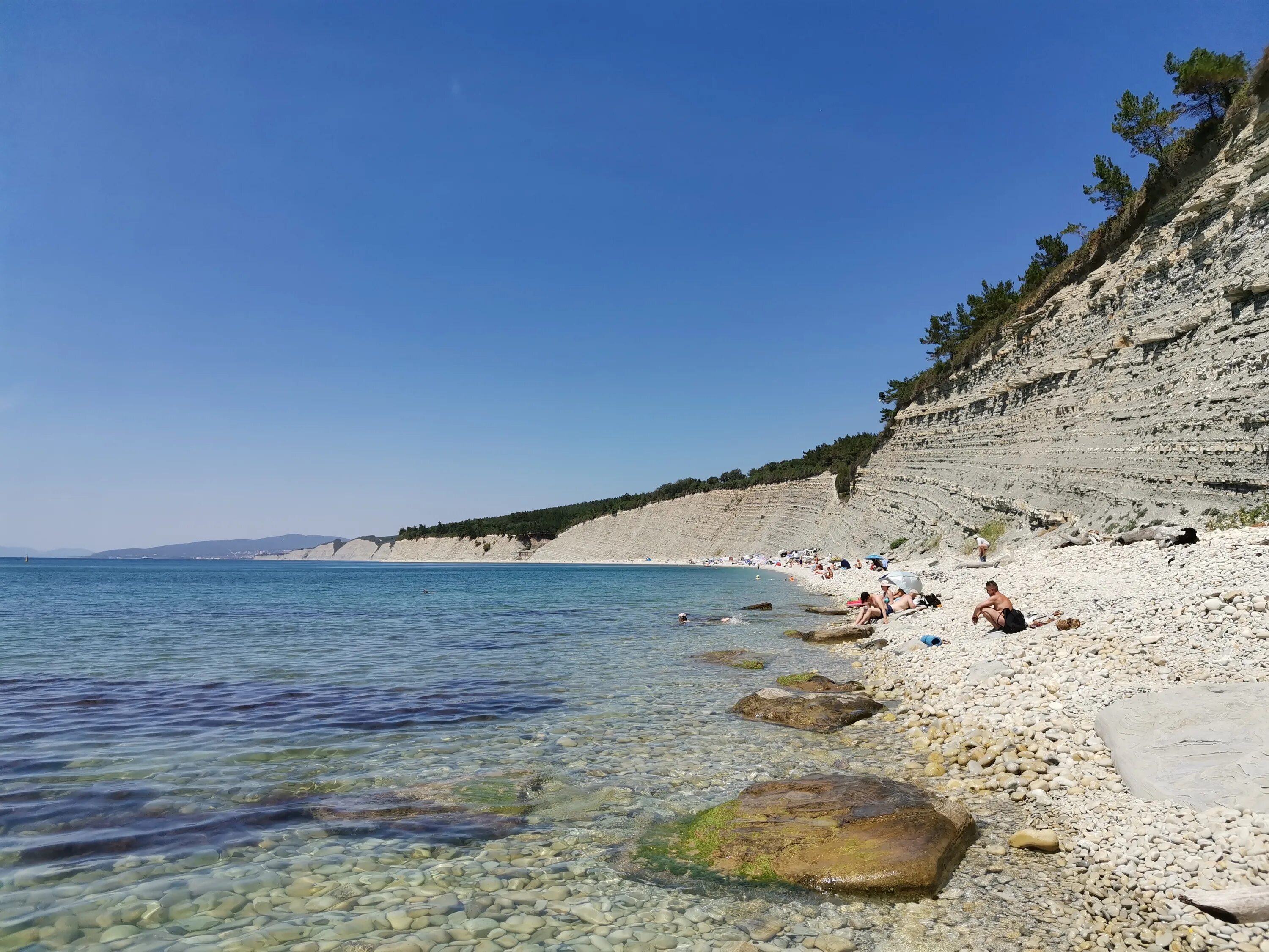 нудистские пляжи море. каменистые пляжи в испании. дикий пляж. нудисткие пляжи на черноморском побережье. нудистский кемпинг.