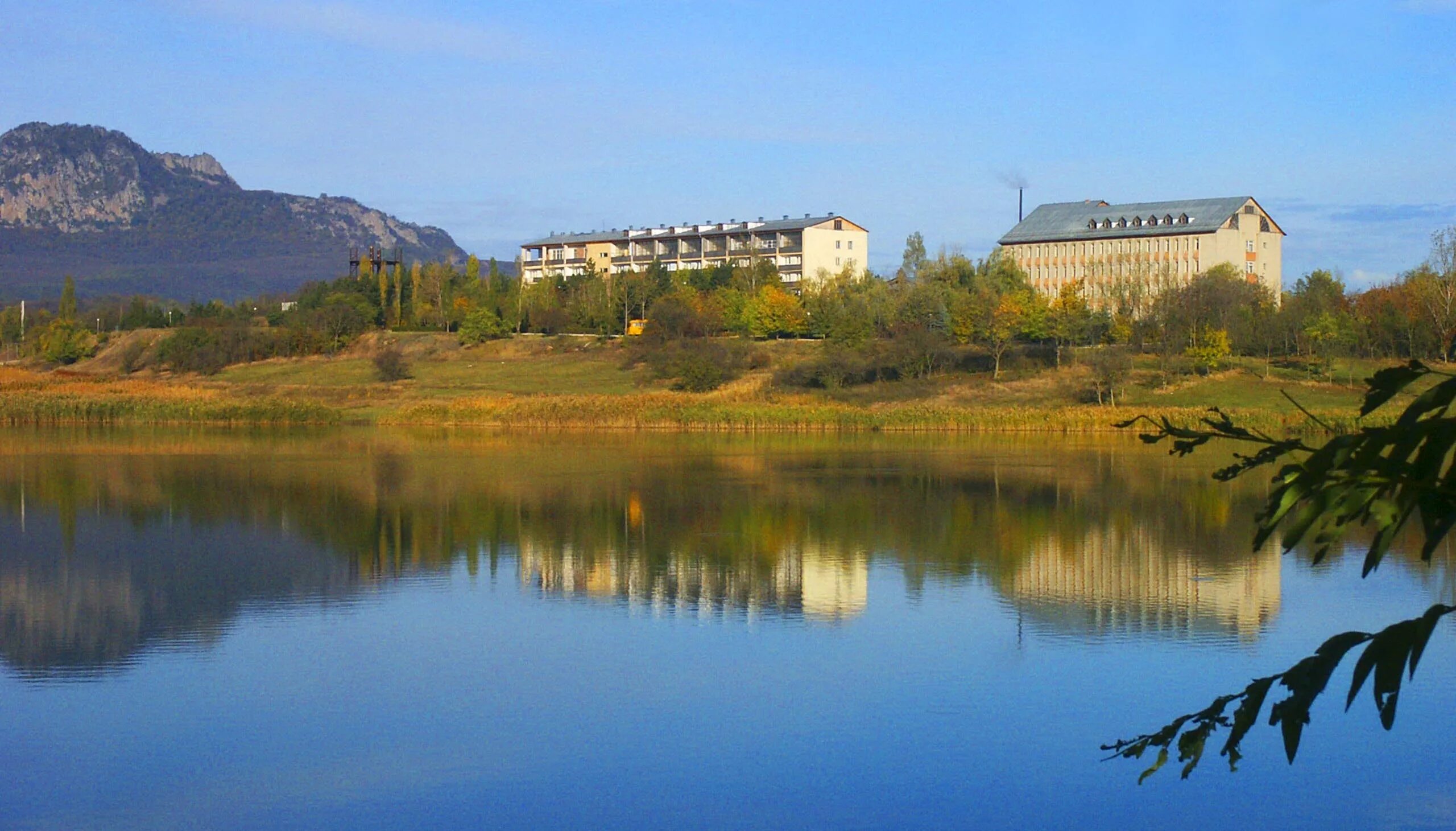 отель ногинск яхонты бассейн. санаторий лесной иноземцево. минеральная вода здравница. санаторий минеральные воды-2 железноводск. поселок новотерский санаторий минеральные воды.