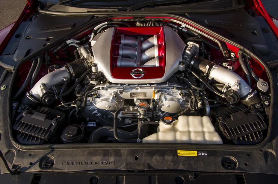 Двигатель ниссан gtr r35. Nissan gtr r35 2010. Nissan gtr двигатель. Nissan gtr r35 2017 двигатель. Nissan gtr engine.