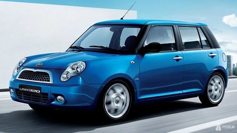 Китайский мини купер. Мини на китайском. Мини на китайском. Lifan 320 и mini cooper. Лифан смайл мини купер.