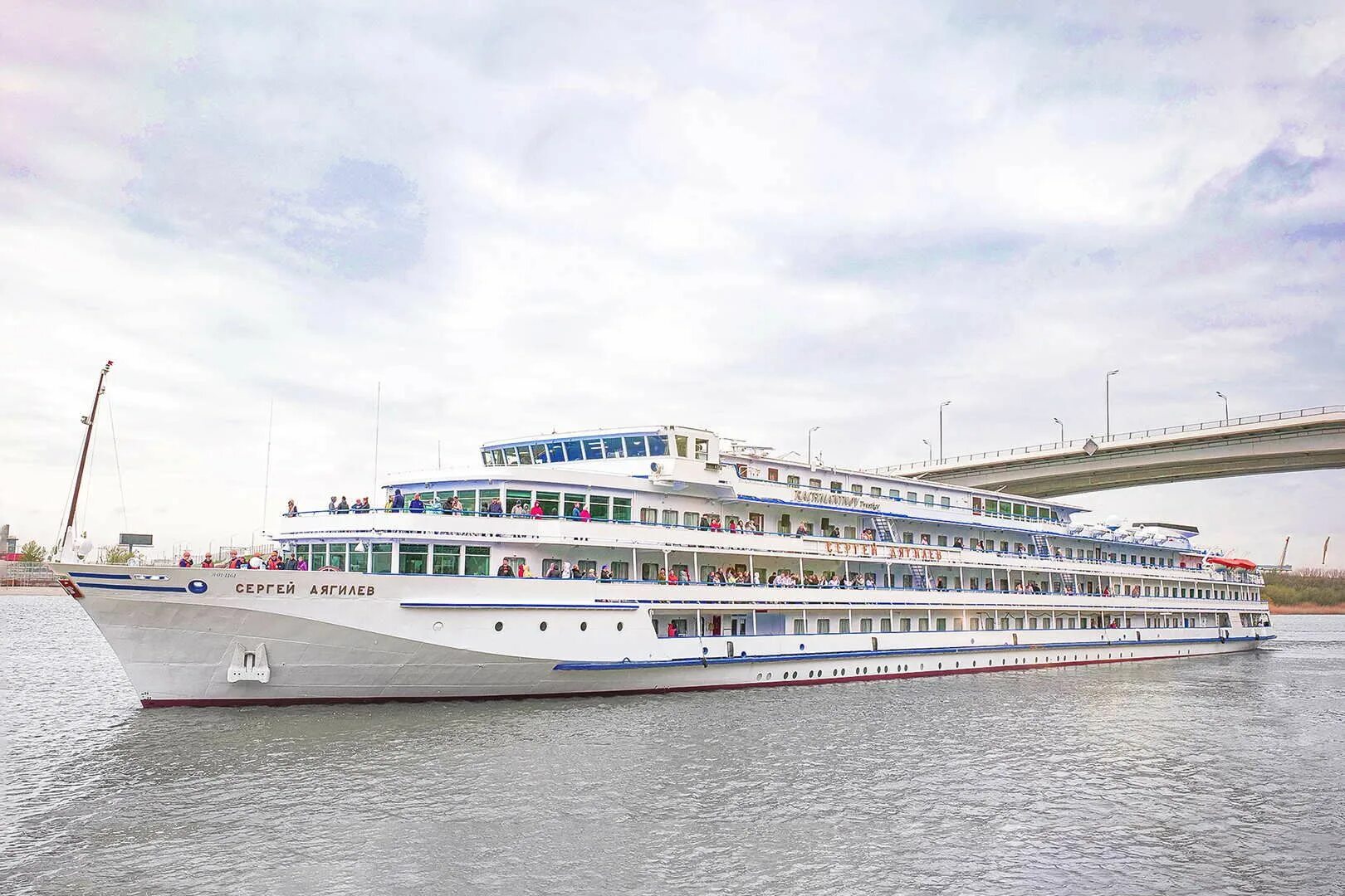москва 110 теплоход. двухпалубный теплоход «москва-212». москва-111 теплоход. теплоходы класса москва. теплоходы класса москва.