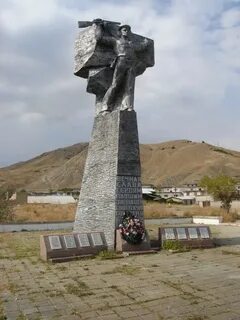 Памятник керченско феодосийскому десанту