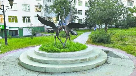 Какие памятники находятся в улан удэ