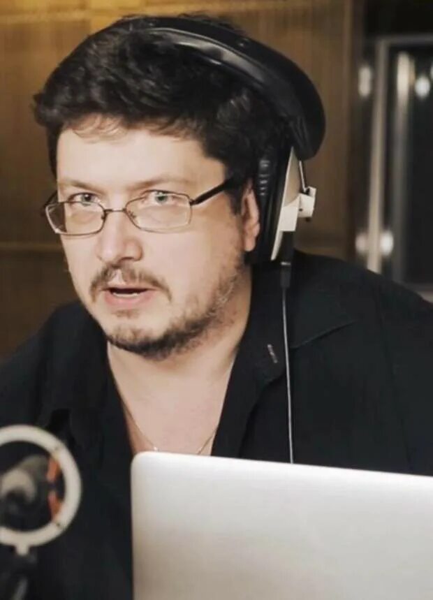 Закадровый голос битвы экстрасенсов. Всеволод кузнецов. диктор всеволод кузнецов. кузнецов, всеволод борисович. всеволод кузнецов битва экстрасенсов.