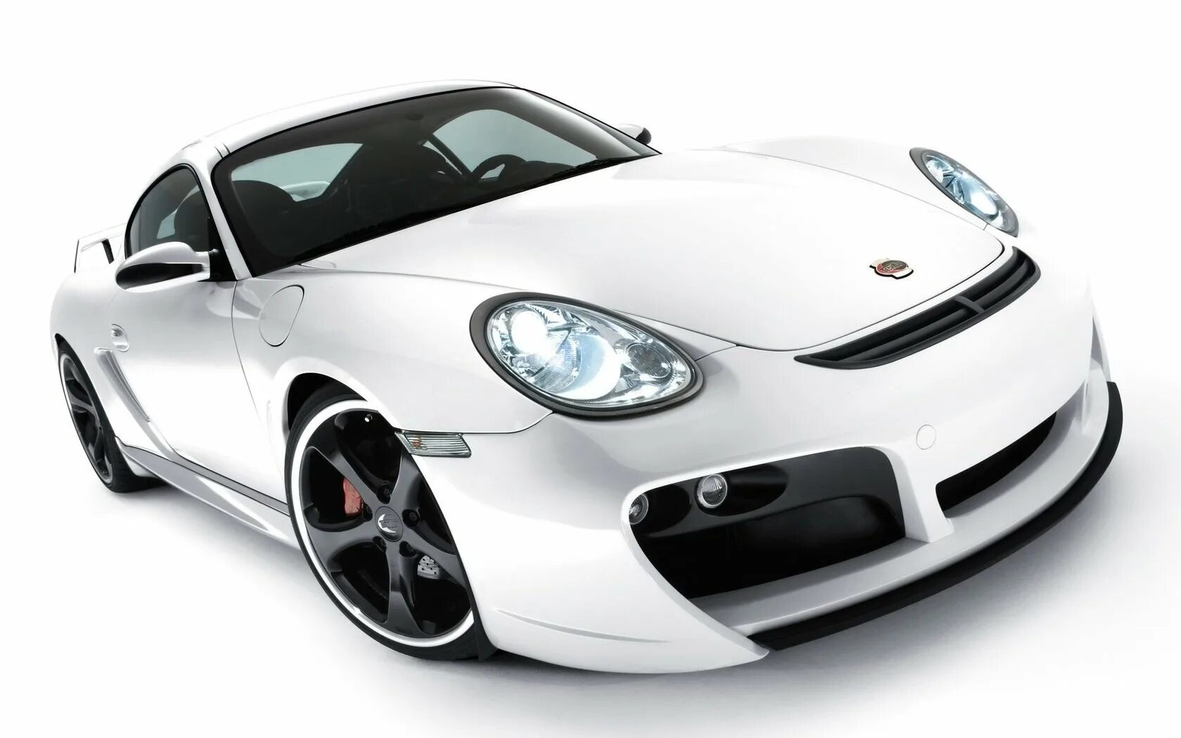 Avto medium. Porsche Cayman на белом фоне. Порше 911 на белом фоне. Порше Кайман белый. Порш белый спортивный.