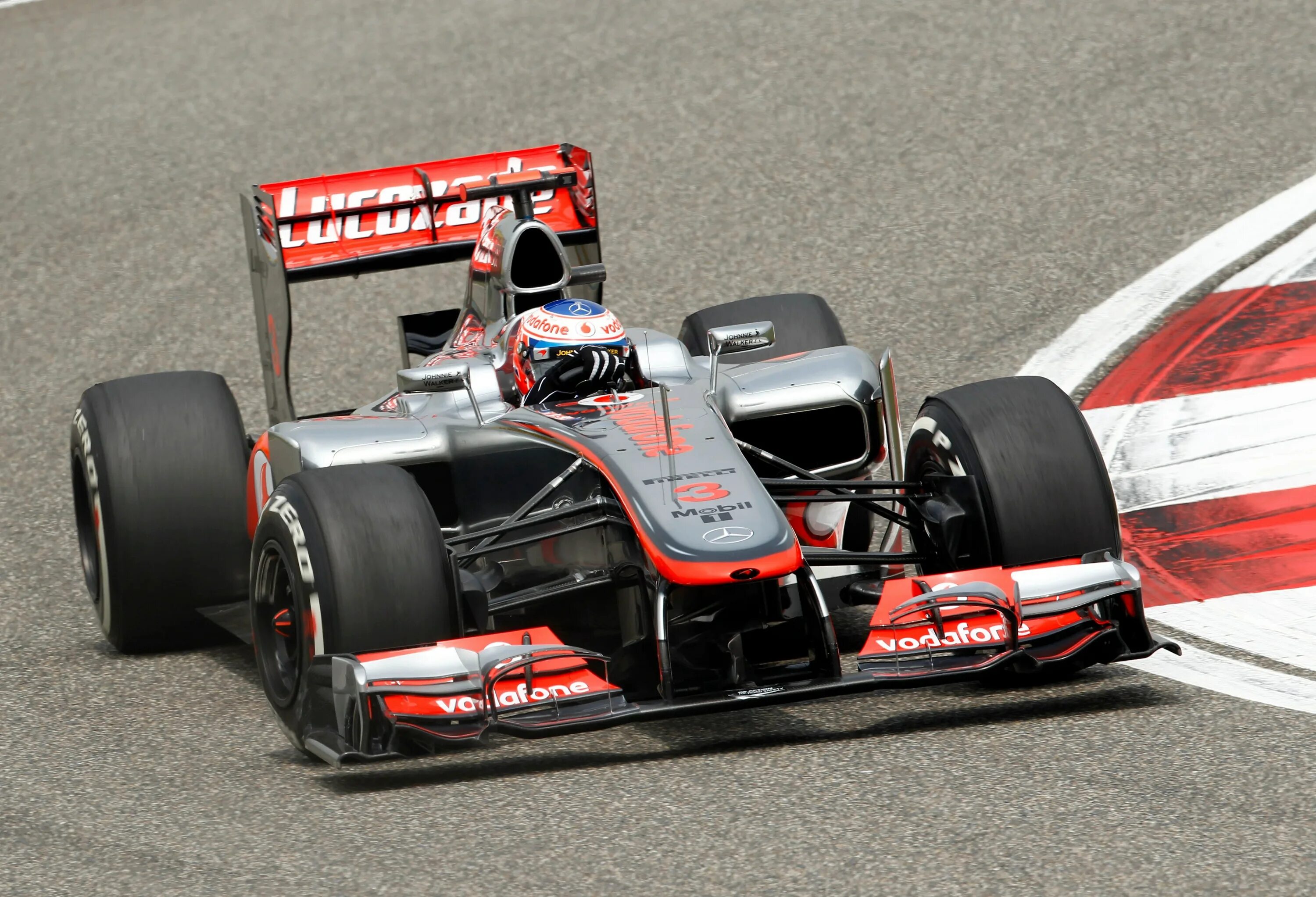 MCLAREN f1 2012. Макларен 2012 ф1. Mercedes f1 2012. Дженсон Баттон Макларен Болид 2011.