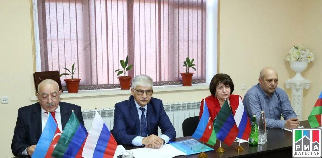 Дагестанская сотовая связь. Дагестан на связи. Сефер алиев. Дагестан на связи. Шайхгасанов кади абдуллагаджиевич.