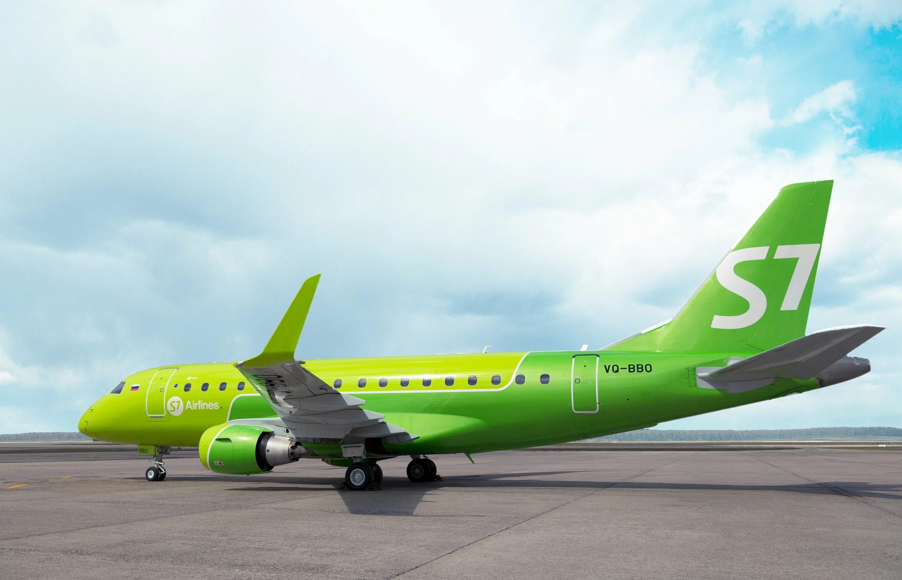 S 7 seven. Эмбраер 170. Самолёт s7 Airlines Embraer 170. Эмбраер 170 s7. S7 самолеты авиакомпании Эмбраер 170.