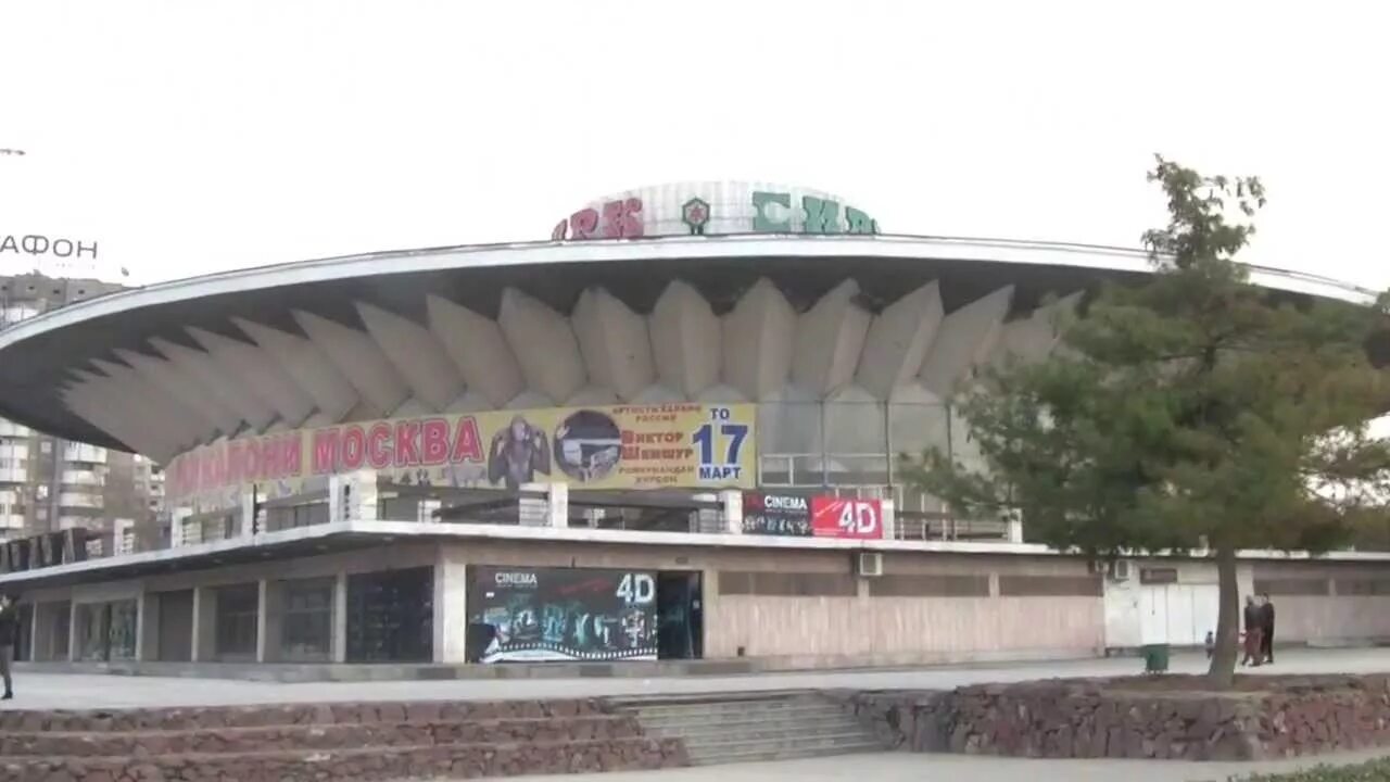 Душанбе пеши сирк. Душанбе район цирка. Душанбе гулистон цирк. Душанбе город цирк. Цирк в таджикистане.