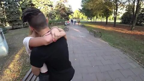 Снял незнакомую девушку