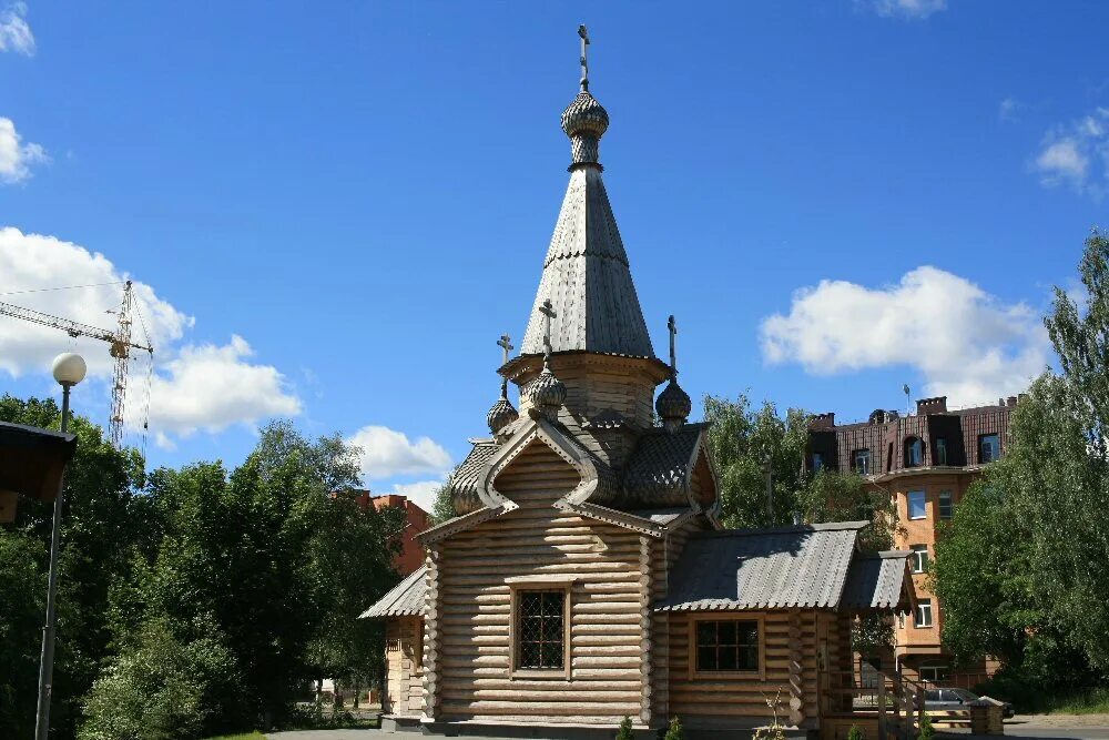 Ильи в обыденском переулке в москве. Храм илии пророка обыденного (москва). Храм божия илии. Илья пророк обыденский переулок. Церковь илии пророка обыденного в москве.