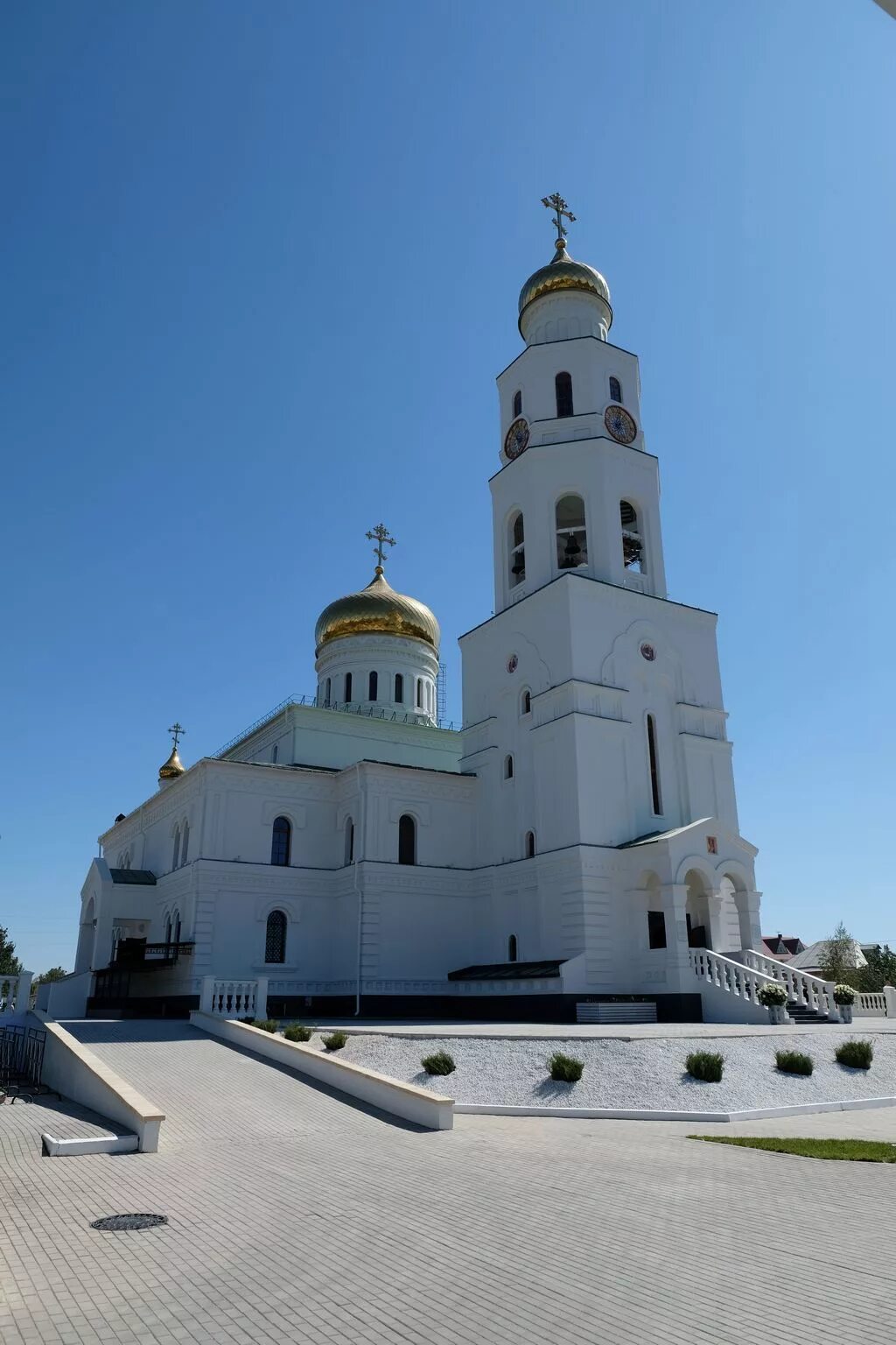 храмов константин астрахань. собор троицы живоначальной астрахань. храм живоначальной троицы астрахань. собор монастыря троицы живоначальной астраханского кремля. астраханский кремль собор троицы живоначальной.