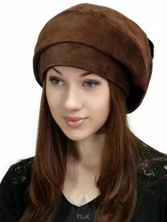 Демисезонные женские шапки