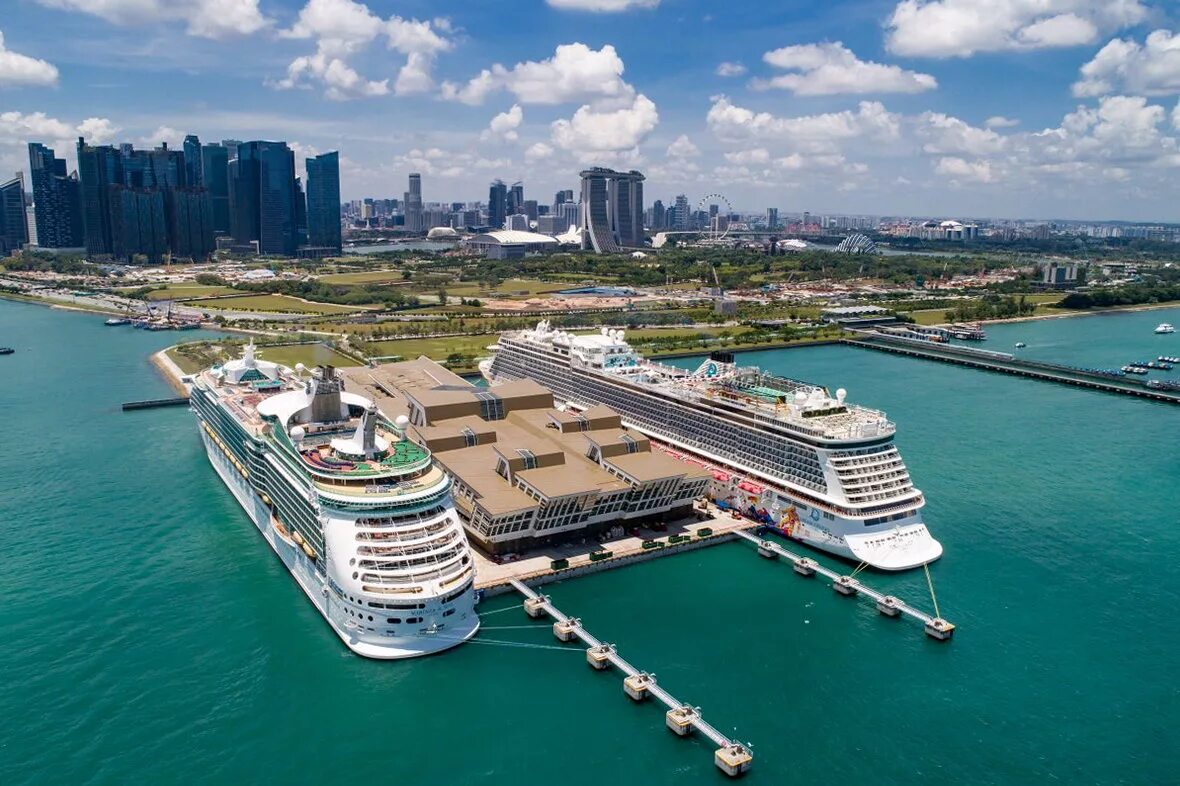 Инфофлот туроператор. Wilhelmsburger inselpark гамбург. Холланд америка лайн пароходы. Круиз центр. Круиз центр.