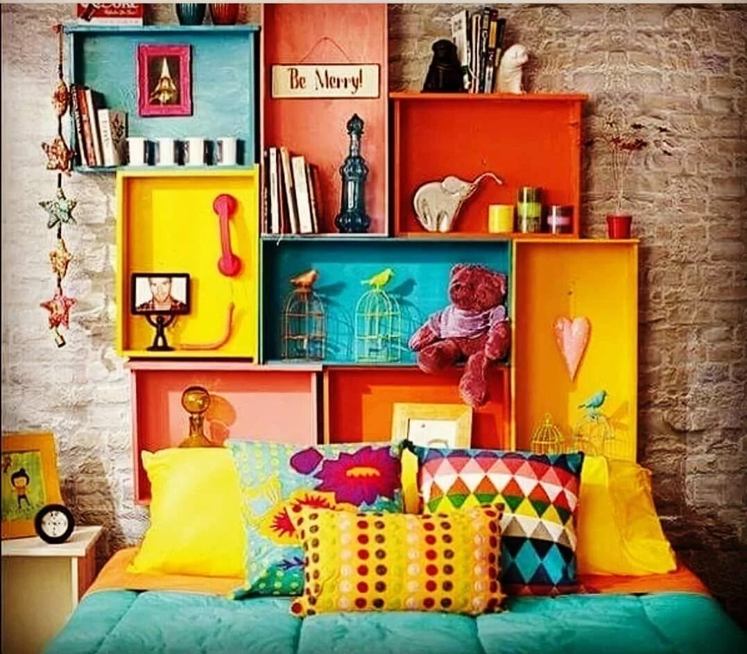 Уют в доме своими руками идеи для дома. Как преобразить комнату своими руками. Преобразить комнату без ремонта. Идеи для обновления стен в комнате. Преображаем комнату.