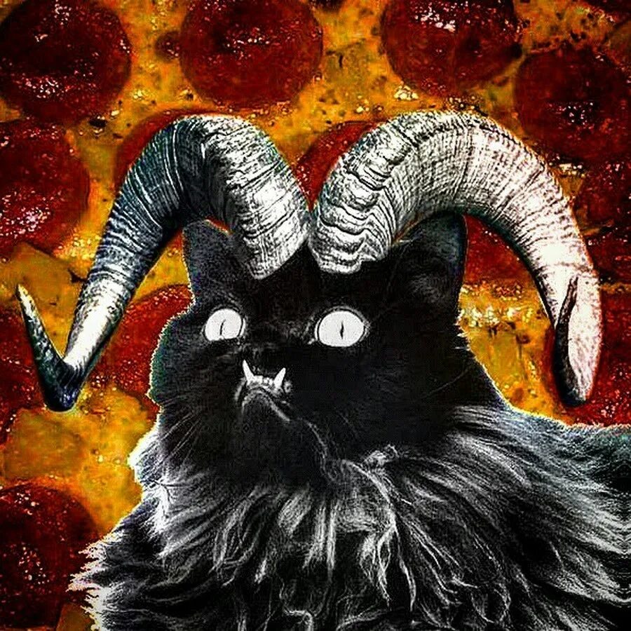 Рогатый кот. Кот сатана. дьявольский кот. кот с рогами. сатанинский кот.