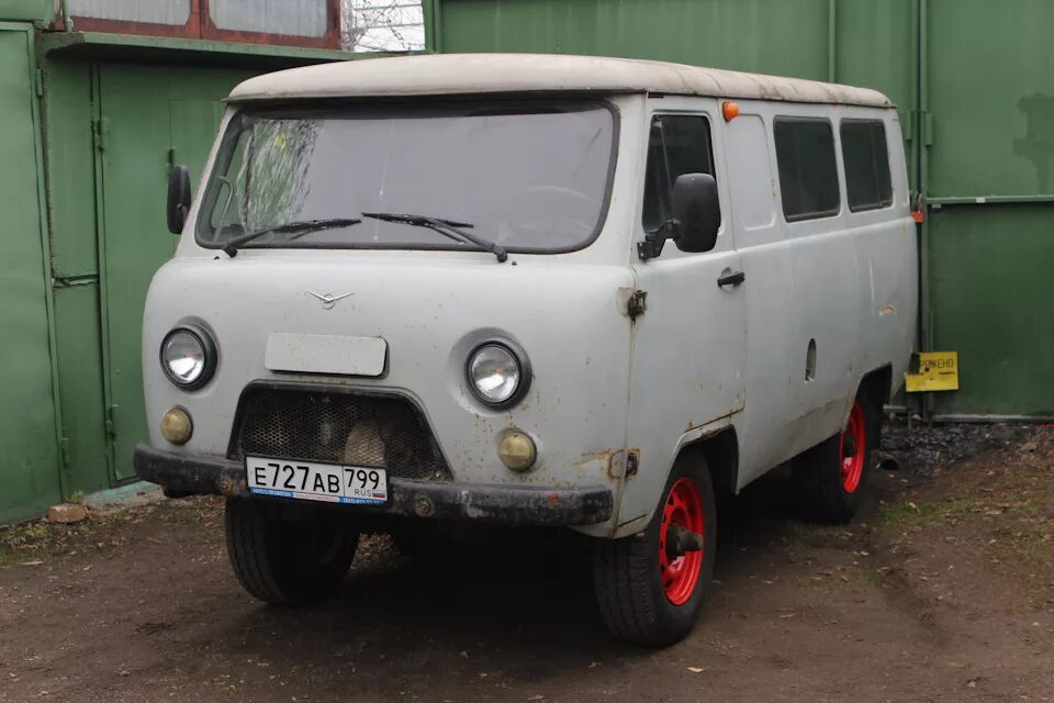 Уаз буханка авито москва и московская. Уаз буханка 2005. уаз буханка 704. уаз буханка бу 2008. уаз буханка 3965.